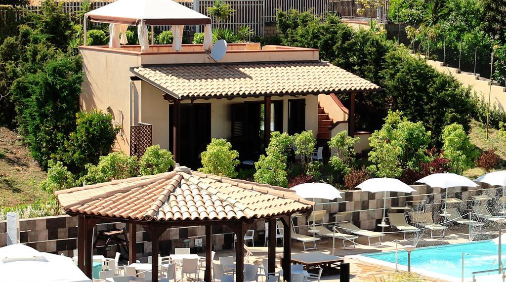 Hotel Costazzurra Museum & Spa San Leone Exterior photo
