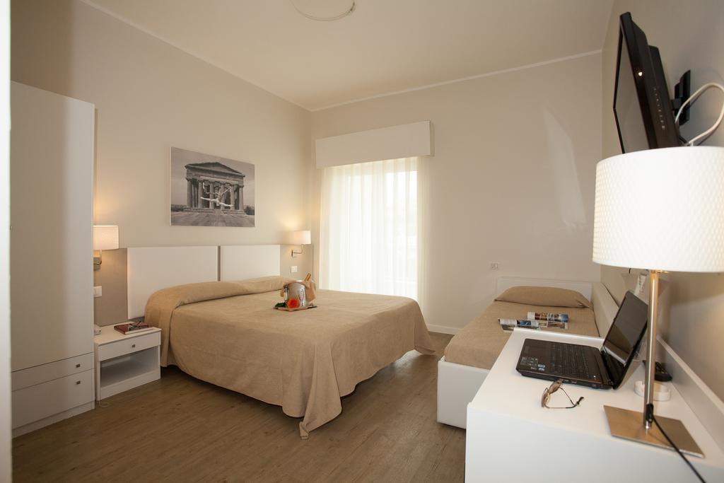 Hotel Costazzurra Museum & Spa San Leone Exterior photo