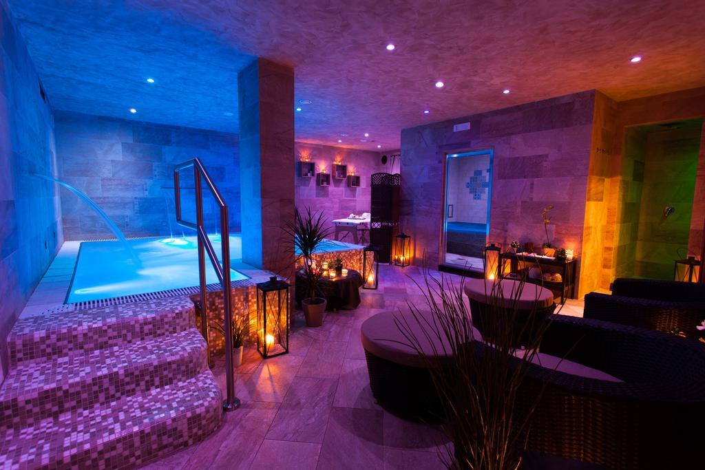Hotel Costazzurra Museum & Spa San Leone Exterior photo